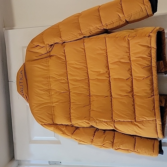Men's Nautica puff jacket - Picture 7 of 13